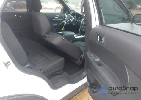 2015 Ford Police Interceptor из США, поврежденный, VIN 1FM5K8AR7FGB61193